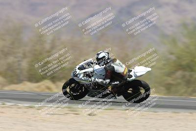 media/Apr-20-2025-CVMA (Sun) [[39090e8767]]/Race 9-Formula LW Twins Shootout/